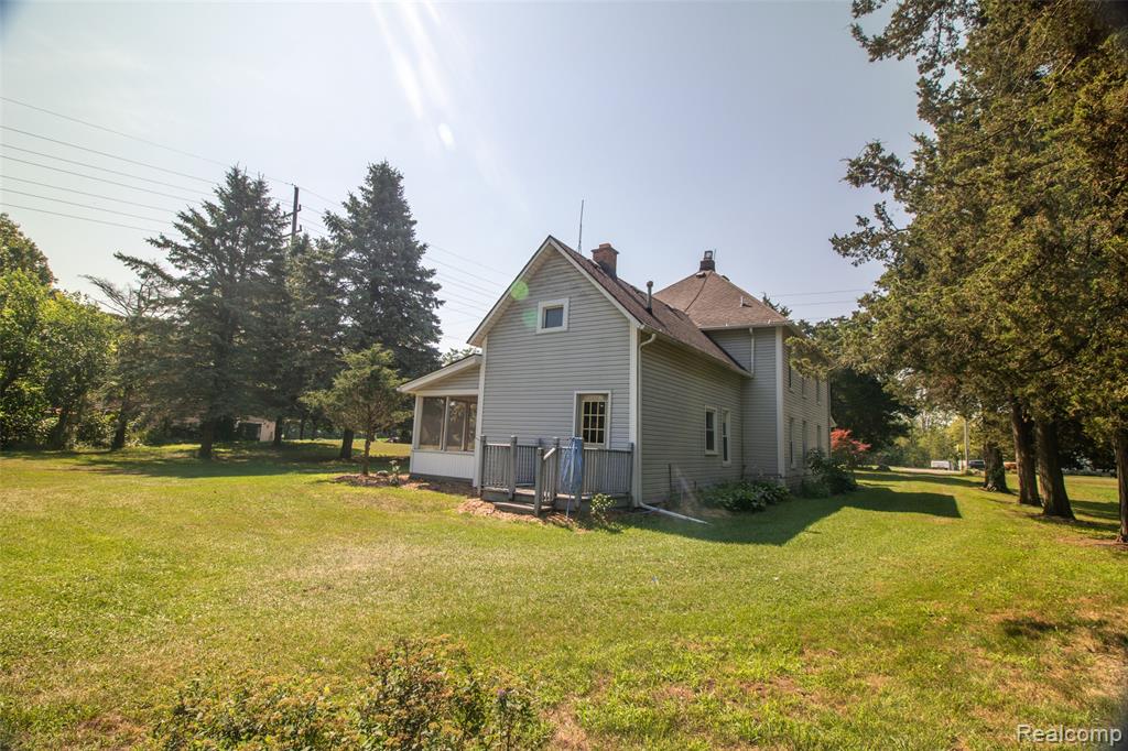 749 E East Newburg Road, Carleton, MI 48117 — Photo 12