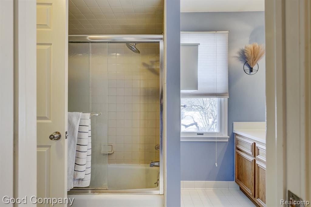 4408 Rochester Road, Royal Oak, MI 48073 — Photo 31