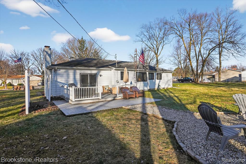 6227 McKenzie Drive, Flint, MI 48507 — Photo 38