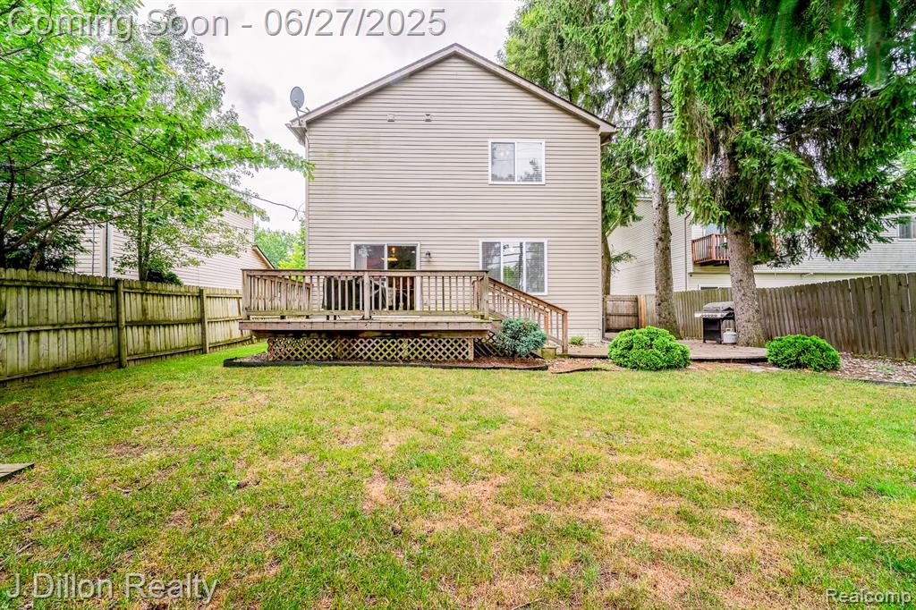 5778 Savoy Drive, Waterford, MI 48327 — Photo 6