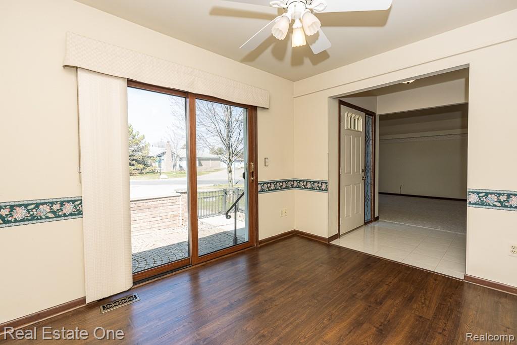 48790 Mill Bank Court, Utica, MI 48315 — Photo 16