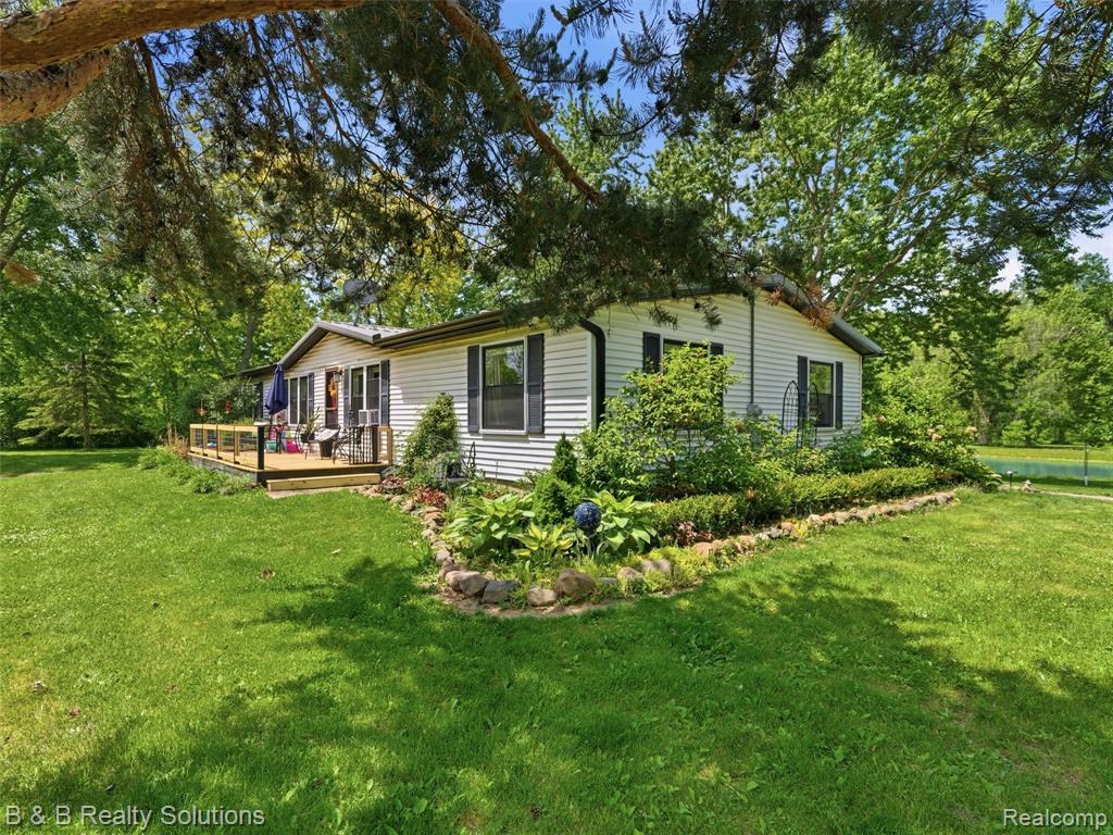 60455 Bates Road, New Haven, MI 48048 — Photo 19