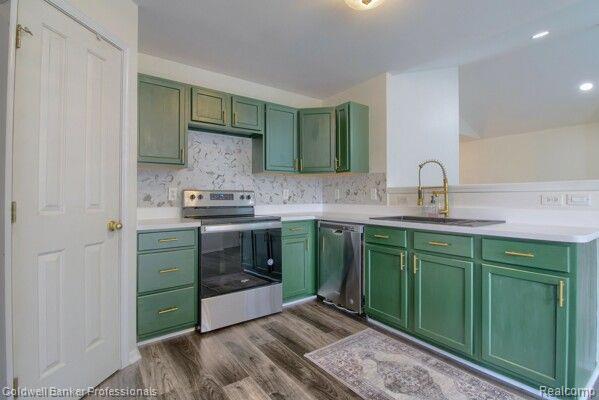 3910 NORWICH Drive, Canton, MI 48188 — Photo 10