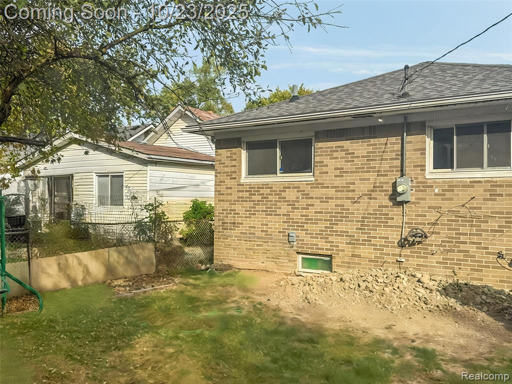 6527 Vaughan Street, Detroit, MI 48228 — Photo 35