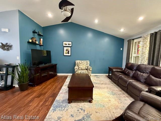 5020 Meadow Crest Circle, Holly, MI 48442 — Photo 16