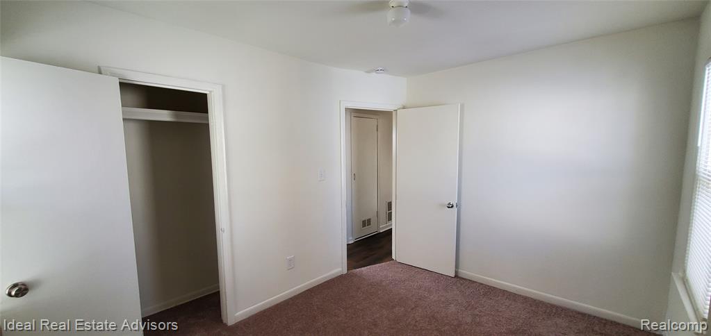 545 E Dallas Avenue, Madison Heights, MI 48071 — Photo 18
