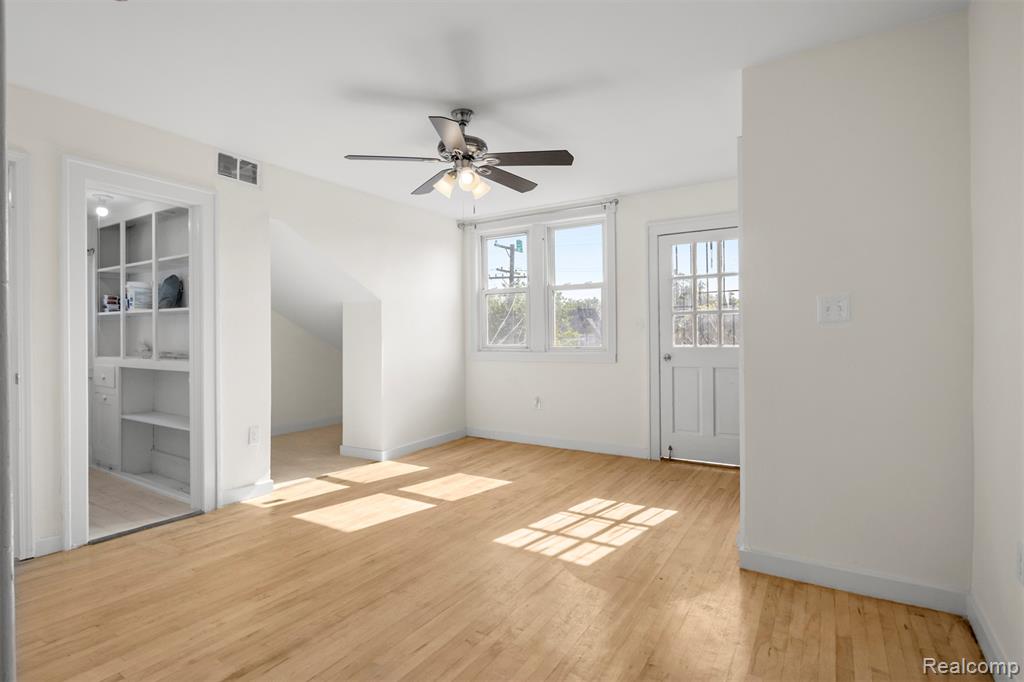 7524 Hartwell Street, Dearborn, MI 48126 — Photo 28