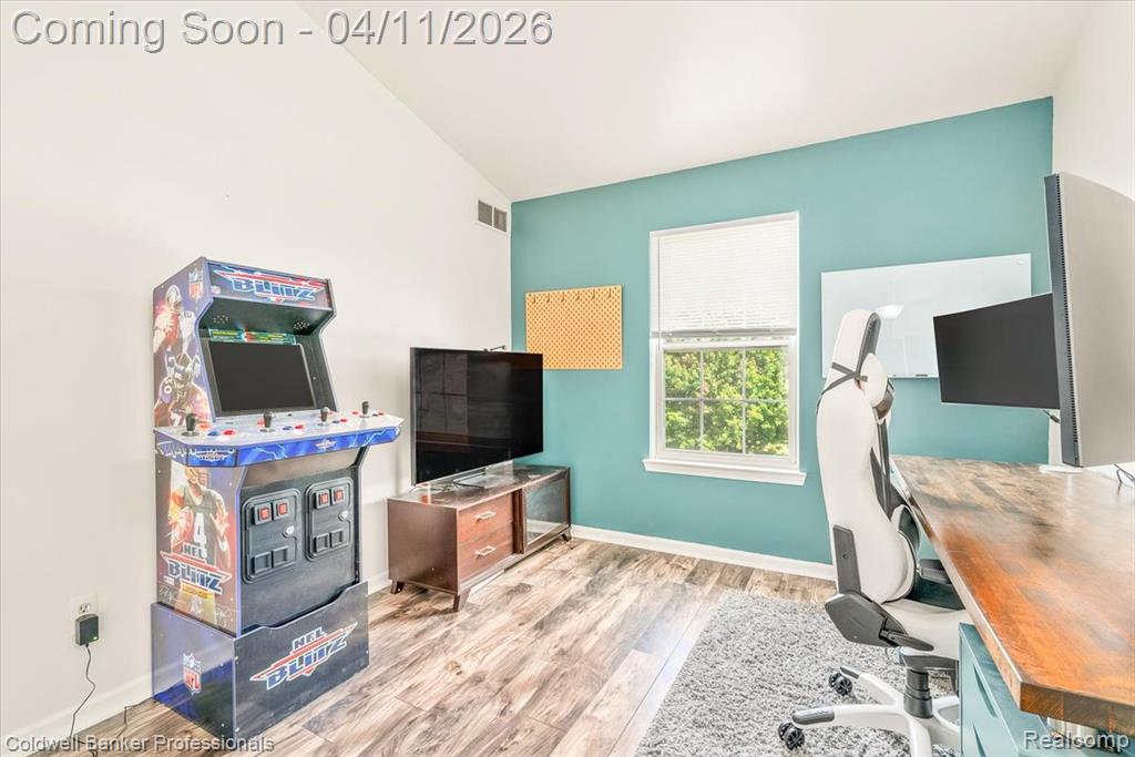 7726 Bay Tree Drive, Ypsilanti, MI 48197 — Photo 14