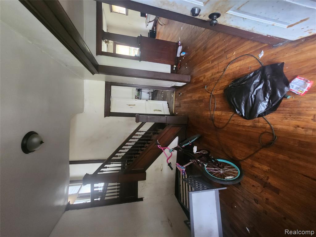6051 Whitewood Street, Detroit, MI 48210 — Photo 2