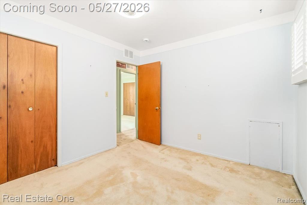 29737 Brandt Court, Garden City, MI — Photo 18