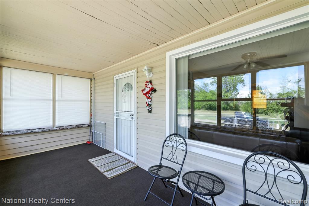 1041 Adeline Street, Highland Park, MI 48203 — Photo 5