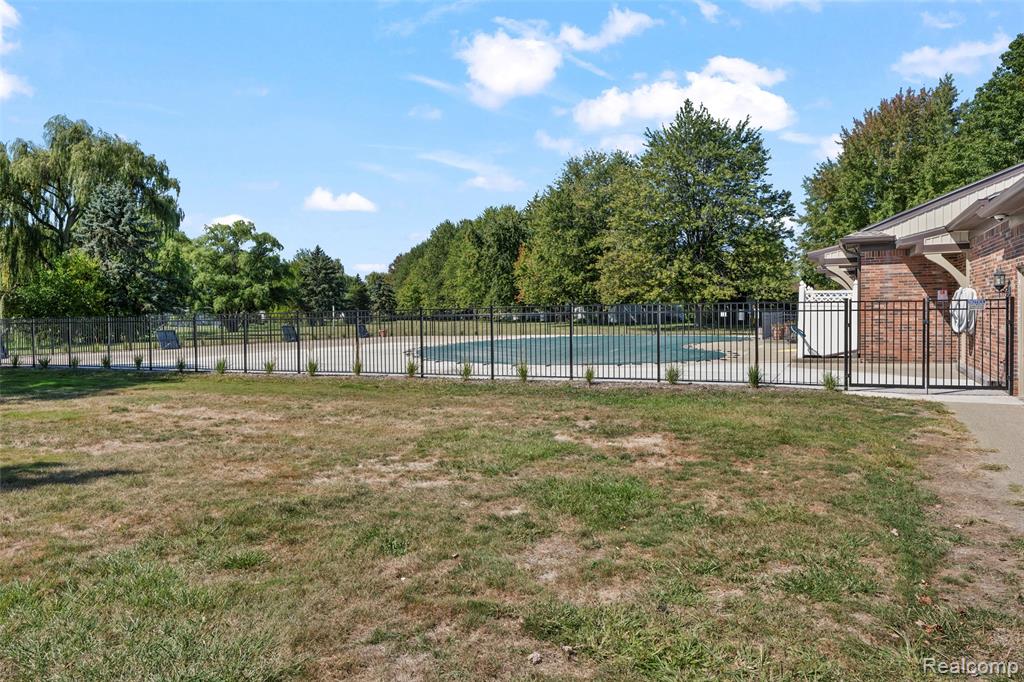 52159 Landsdowne Circle, Chesterfield, MI — Photo 30