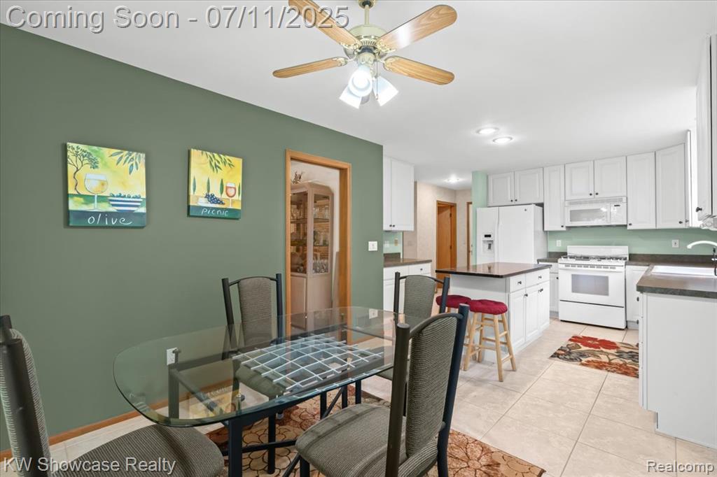 773 Sibley Court, Wixom, MI 48393 — Photo 5