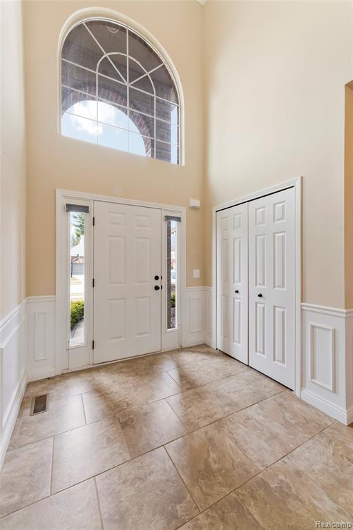 50692 Pinnacle Woods Lane, Macomb, MI 48042 — Photo 8