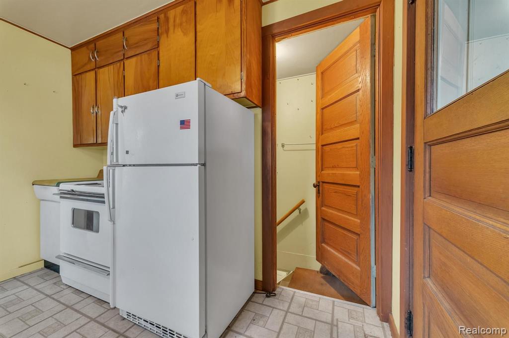 310 WOOD Street, Stockbridge, MI 49285 — Photo 42