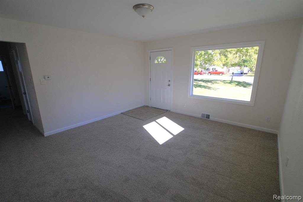 4450 VAN SLYKE Road, Flint, MI 48507 — Photo 5