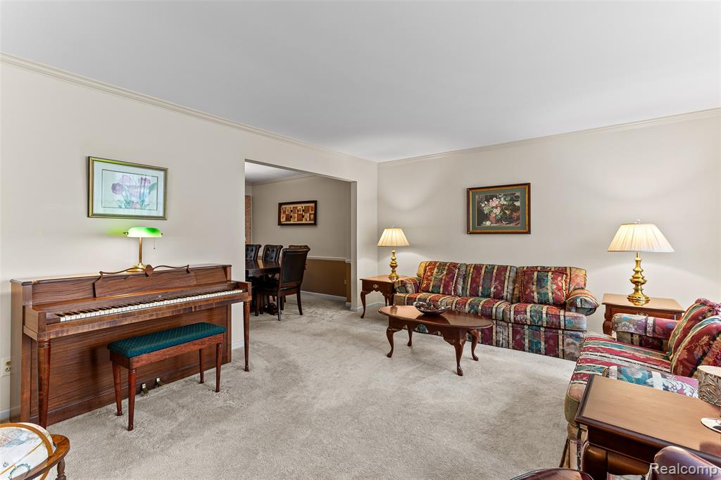 45785 Bryn Mawr Road, Canton, MI 48187 — Photo 7