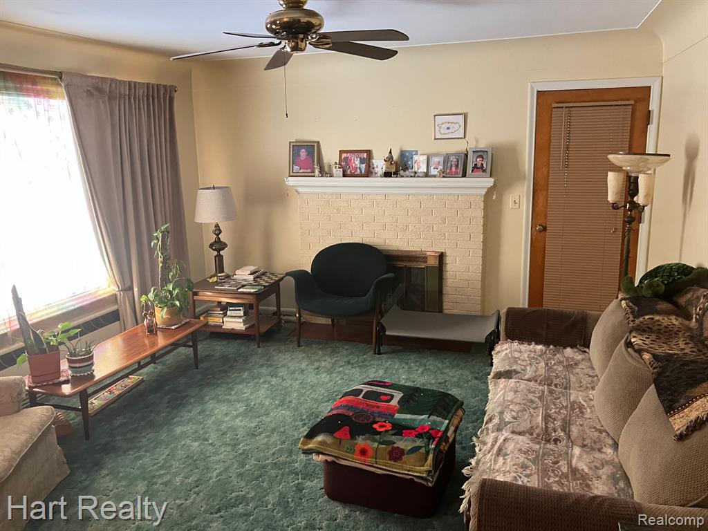 2067 E MAIN Street, Ubly, MI 48475 — Photo 2