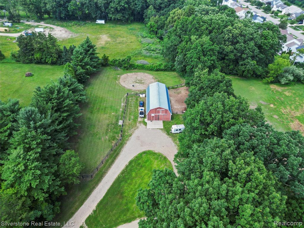8065 Nathan Oscar Drive, White Lake, MI — Photo 10