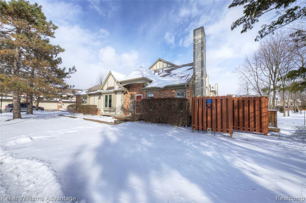 42209 Saratoga Circle, Canton, MI 48187 — Photo 4