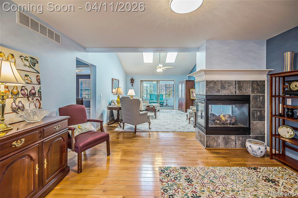 6062 Green Ash Drive - Photo 5