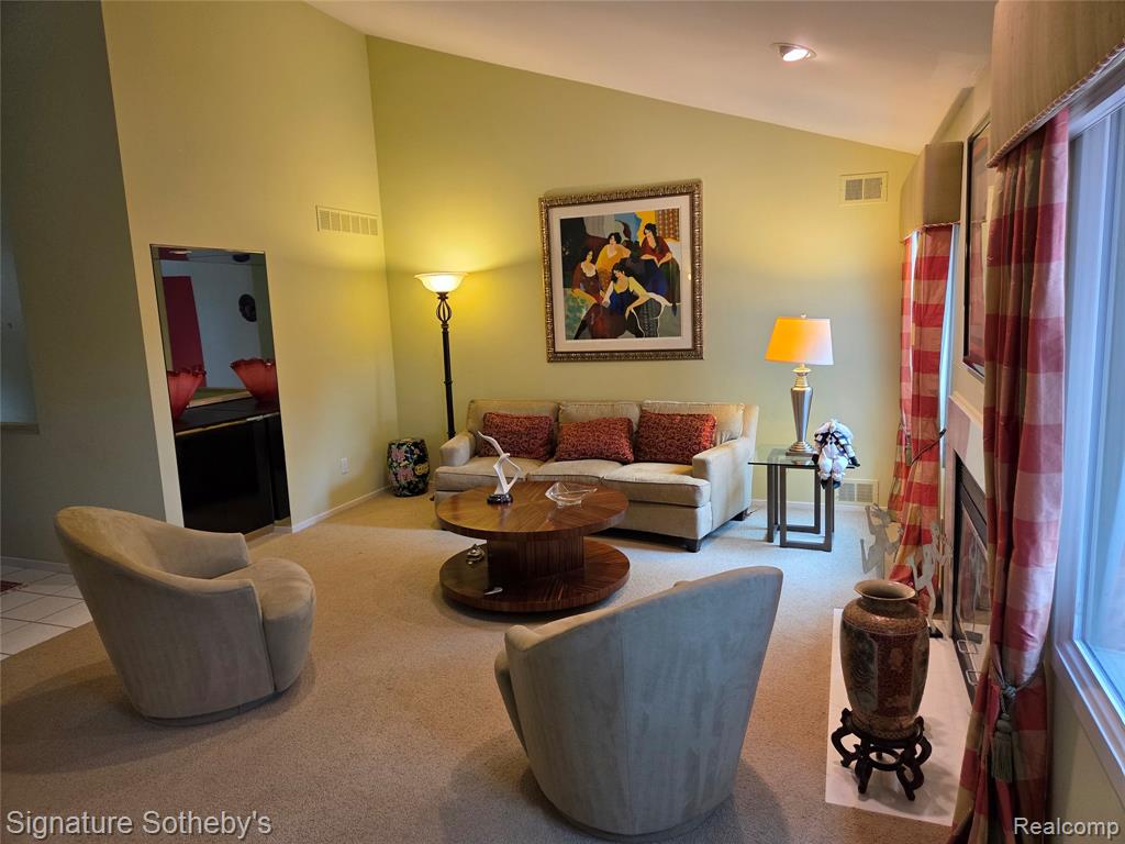 5274 Simpson Lake Road, West Bloomfield, MI 48323 — Photo 11