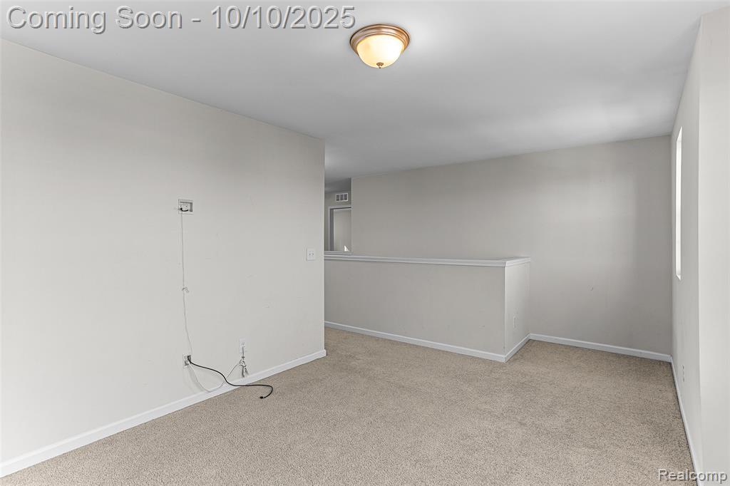 57797 Village Drive, New Hudson, MI 48165 — Photo 30