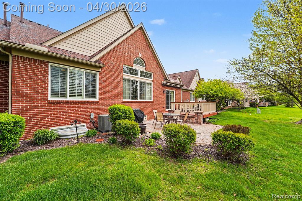 47649 Scenic Circle Drive S, Canton, MI 48188 — Photo 25