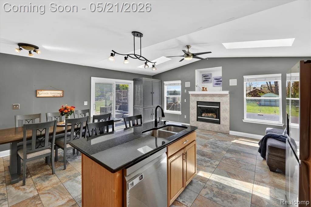 5425 Blossom Lane, Linden, MI 48451 — Photo 11