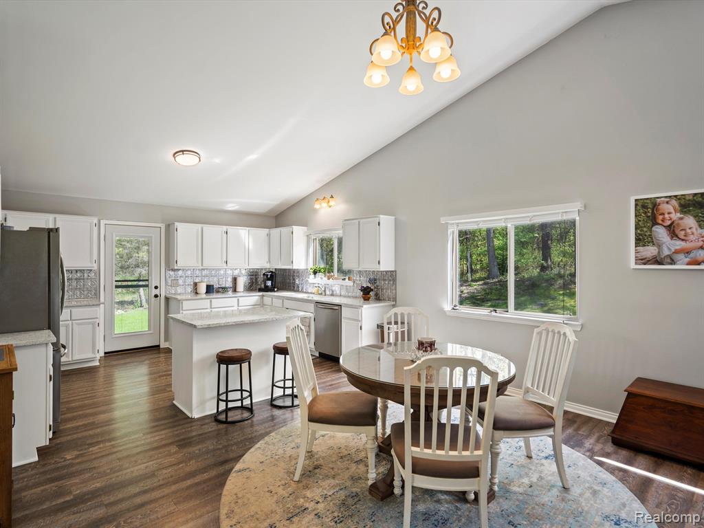 437 CONVERSE, Lake Orion, MI 48362 — Photo 13