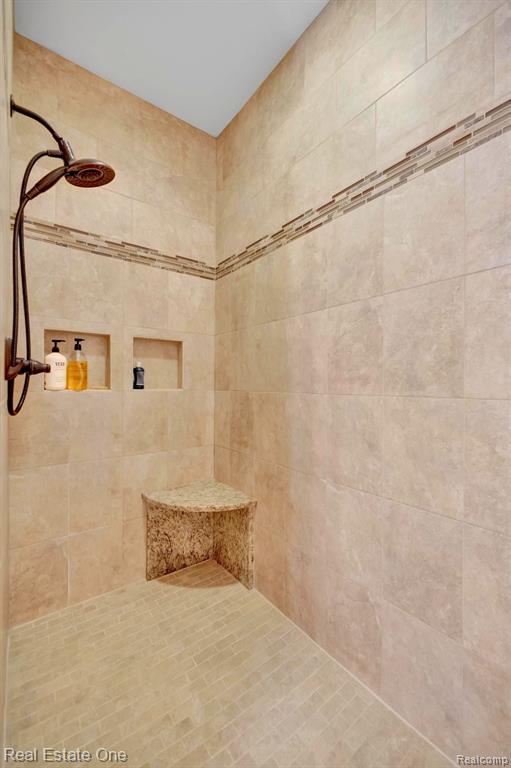 58703 GLACIER CLUB Drive, Washington, MI — Photo 27