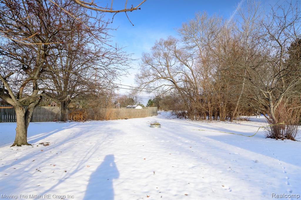 44017 Harmony Lane, Belleville, MI 48111 — Photo 39