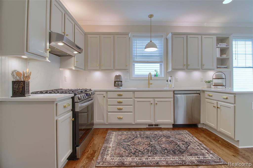 50166 Harding Street, Canton, MI 48188 — Photo 9