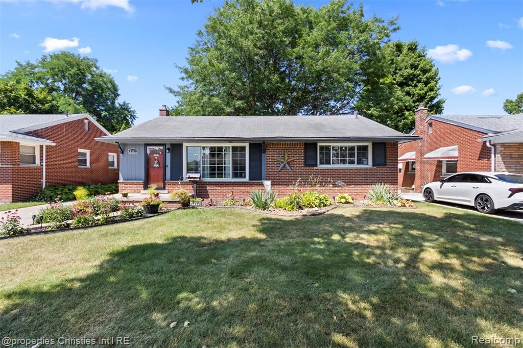 6561 Hawthorne Street, Garden City, MI — Photo 23