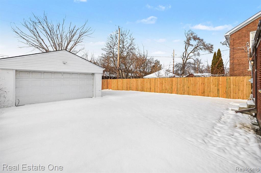 5721 Somerset Avenue, Detroit, MI 48224 — Photo 26