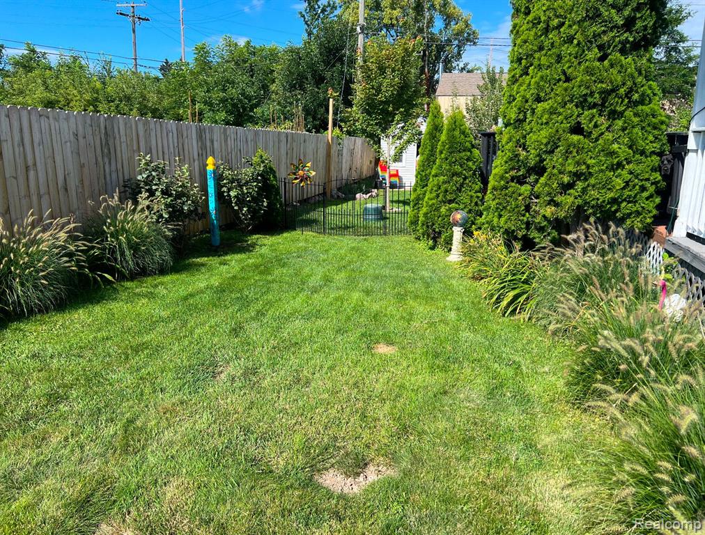 407 N Reese Street, South Lyon, MI 48178 — Photo 49