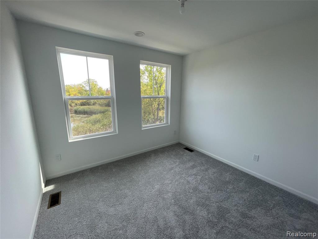 42921 Atwood Avenue, Novi, MI — Photo 19