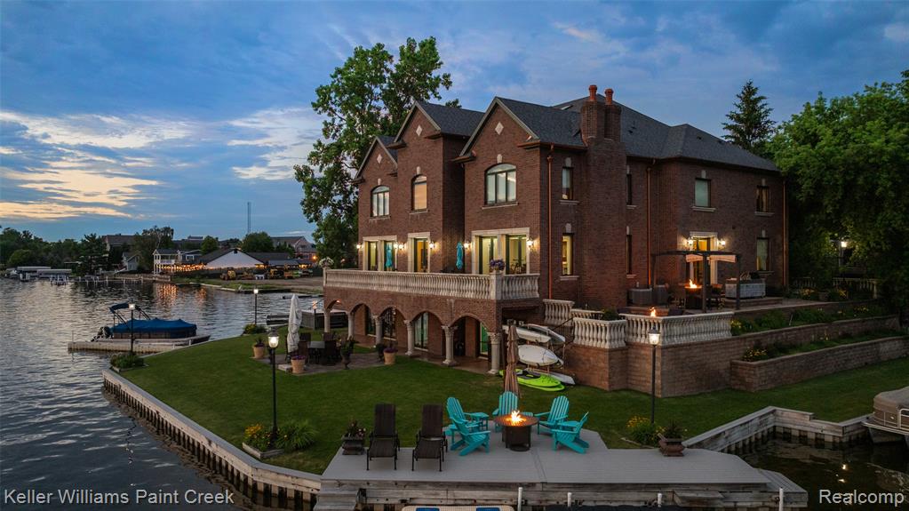328 S Broadway Street, Lake Orion, MI 48362 — Photo 18