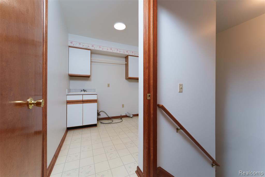 3166 Bigelow Road, Howell, MI 48855 — Photo 29