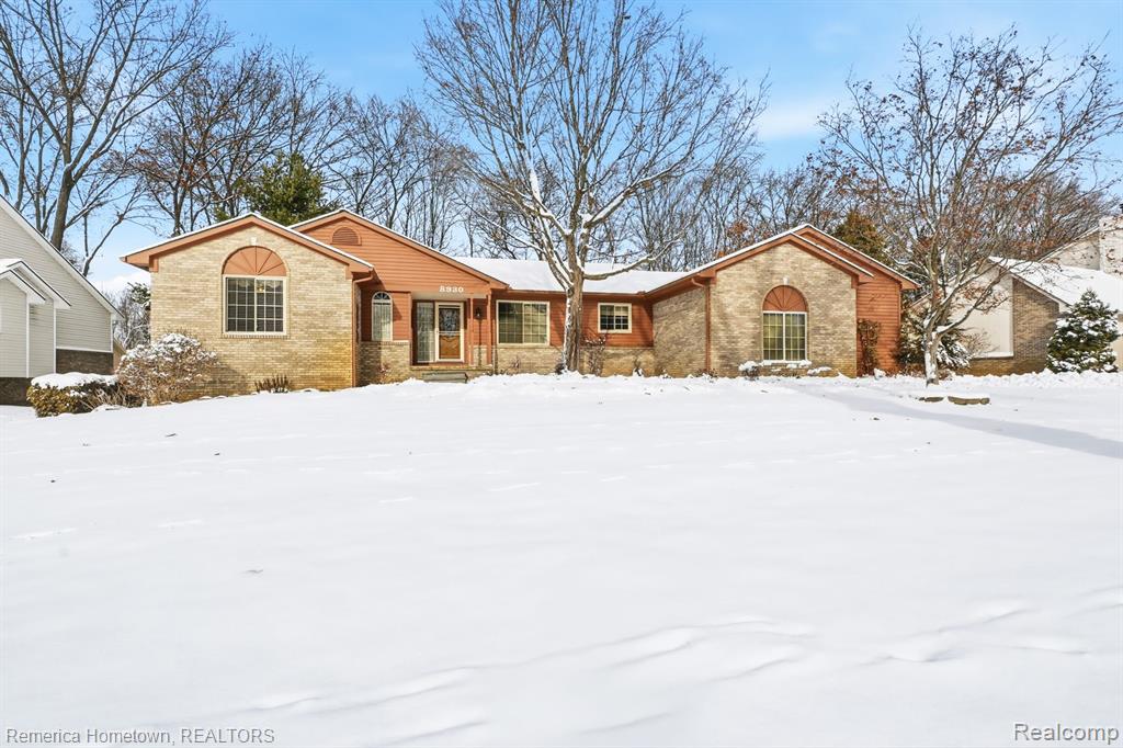 8930 Twin Lakes Drive, White Lake, MI — Photo 3