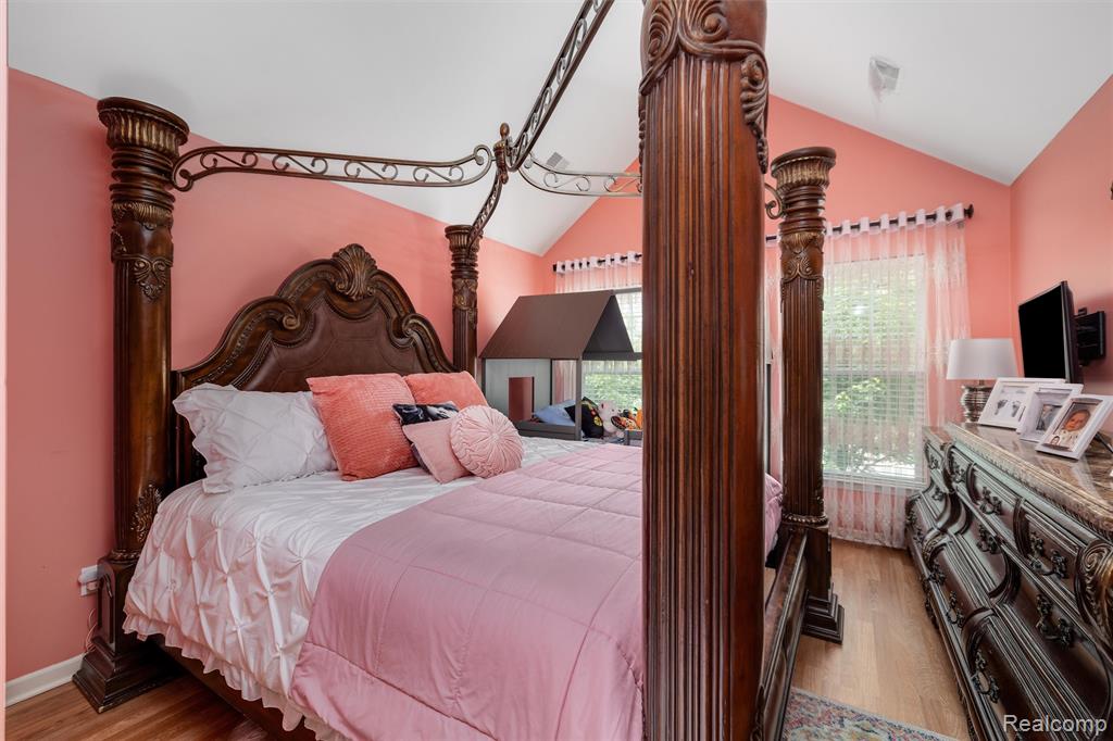 340 N Wixom Road, Wixom, MI 48393 — Photo 12