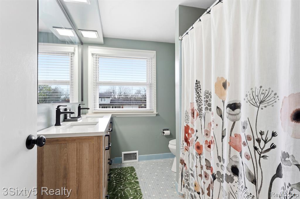 23577 W Newell Circle, Farmington, MI 48336 — Photo 19