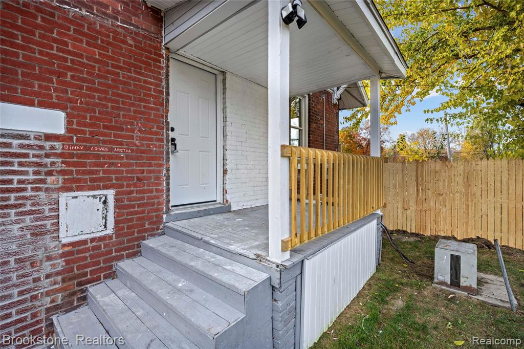4888 Maxwell Street, Detroit, MI 48214 — Photo 42