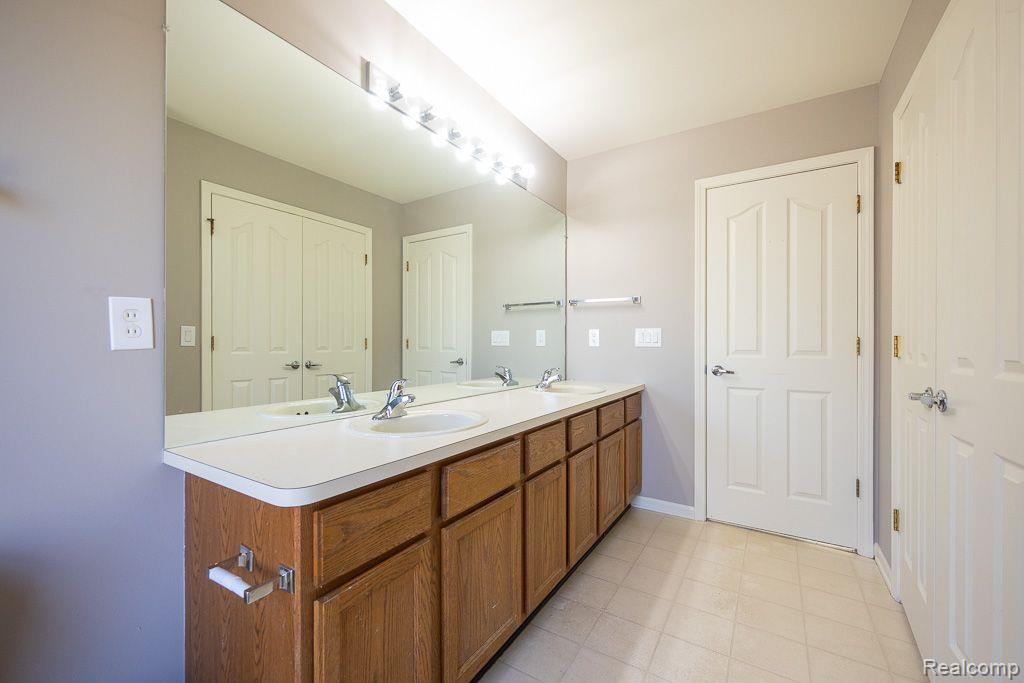 46523 INVERNESS Road, Canton, MI 48188 — Photo 60