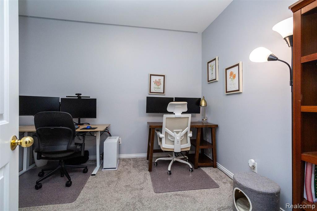50413 Monroe Street, Canton, MI 48188 — Photo 33