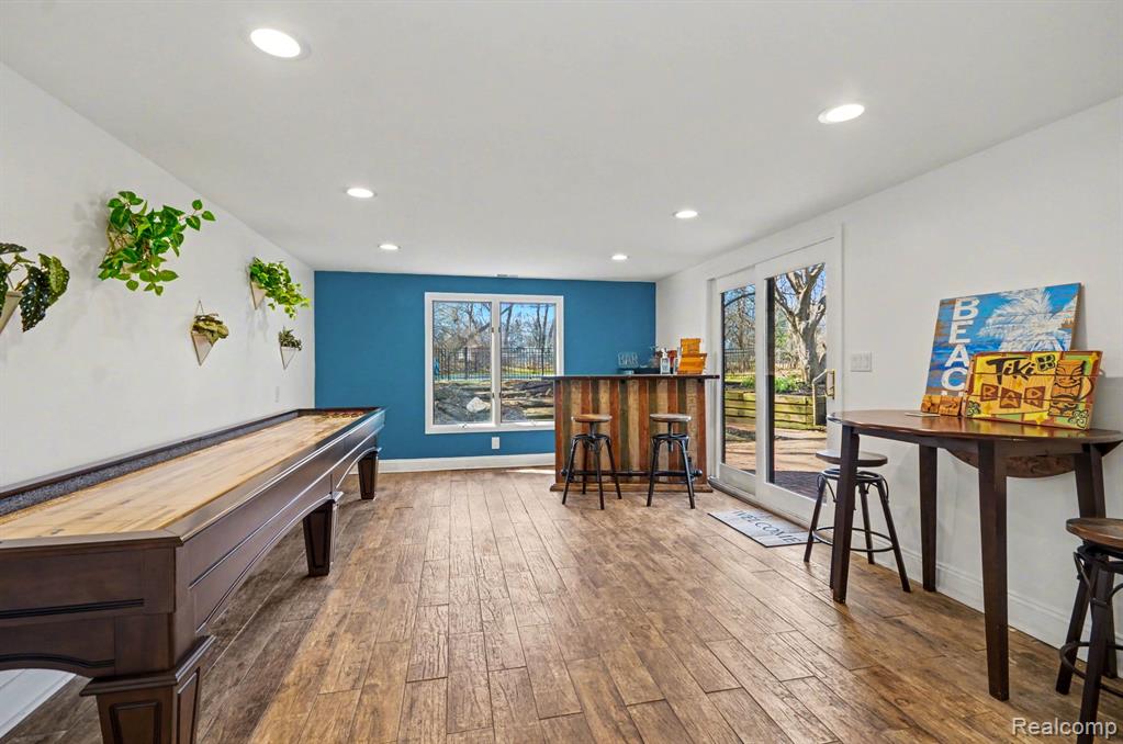 7250 Cedarcroft Lane, West Bloomfield, MI — Photo 12