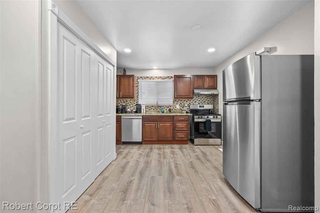 4772 Harding Street, Dearborn Heights, MI 48125 — Photo 6