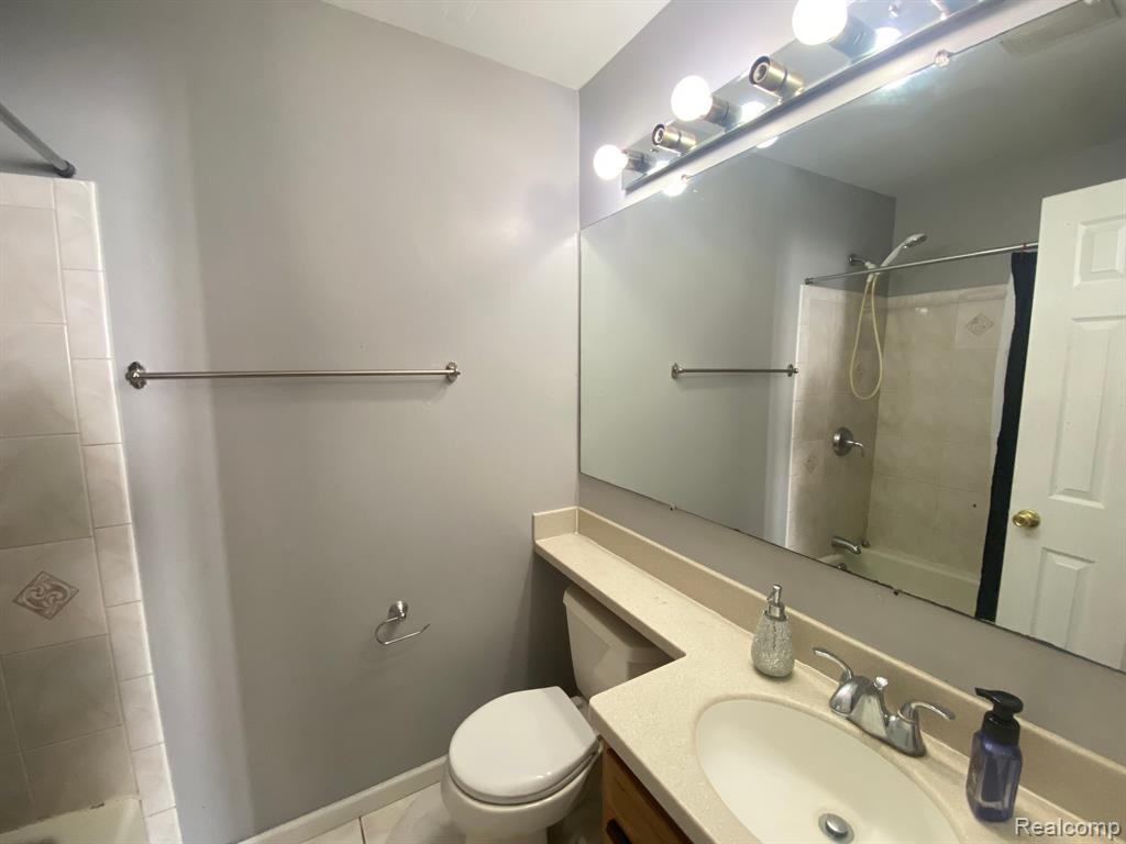 5951 HURON Street, Taylor, MI — Photo 6
