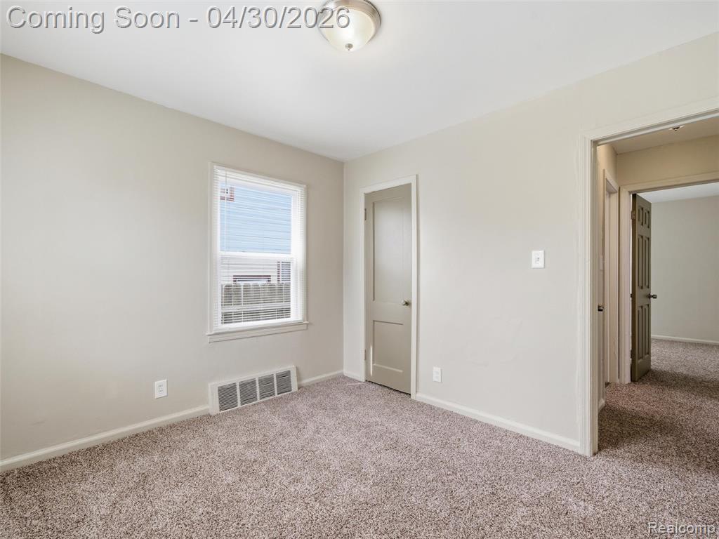 196 Luther Avenue, Pontiac, MI 48341 — Photo 7