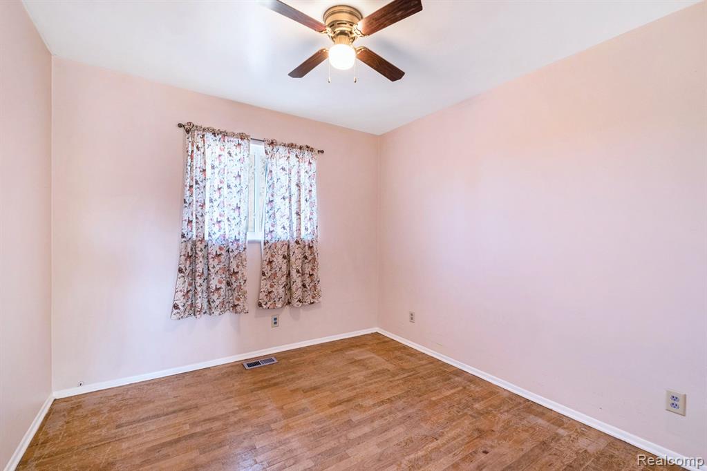 5212 W Farrand Road, Clio, MI 48420 — Photo 15